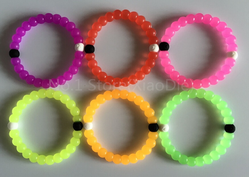 different color bracelets