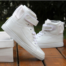 2015 autumn winter Men Boots high help casual shoes flats belt buckle men s ankle boots