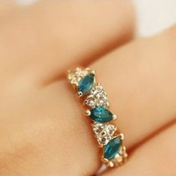 2014 Unique 1 Pcs Women Green turquoise Rhinestone Sparkle Rings Makeup Party Bling Decoration For Women