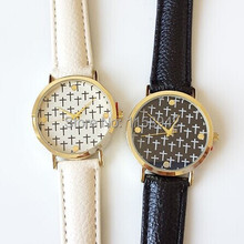 Nowe marki mody zegarki skórzany genewa zegarka kobiet dżetów sukienka wach kwarcowy zegarki drop shipping 15 szt(China (Mainland))