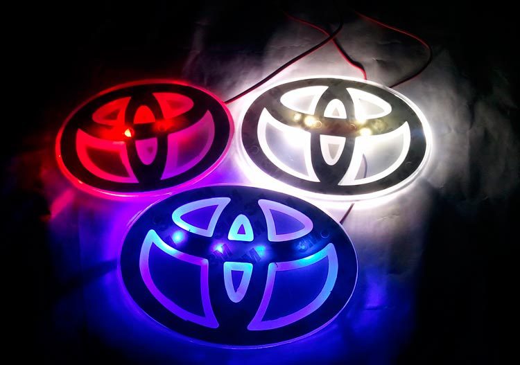    2D     logo  Toyota       