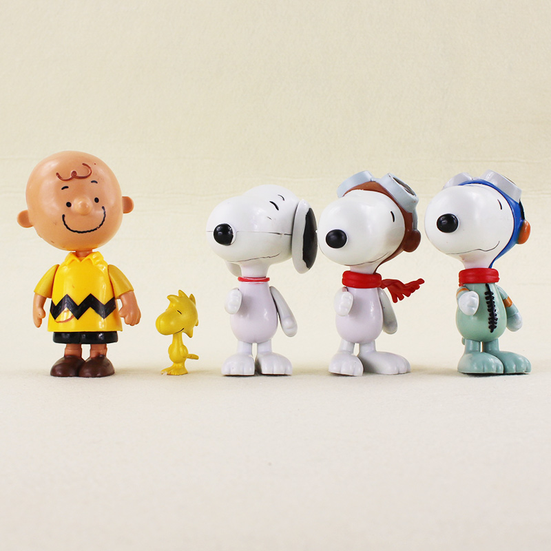 charlie brown dog toys