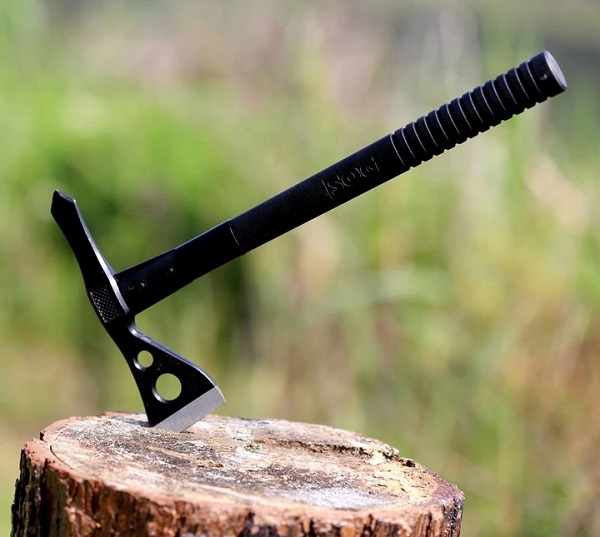 HUIWILL Utility Hand Tools SOG Tactical Tomahawk Axe Outdoor Camping