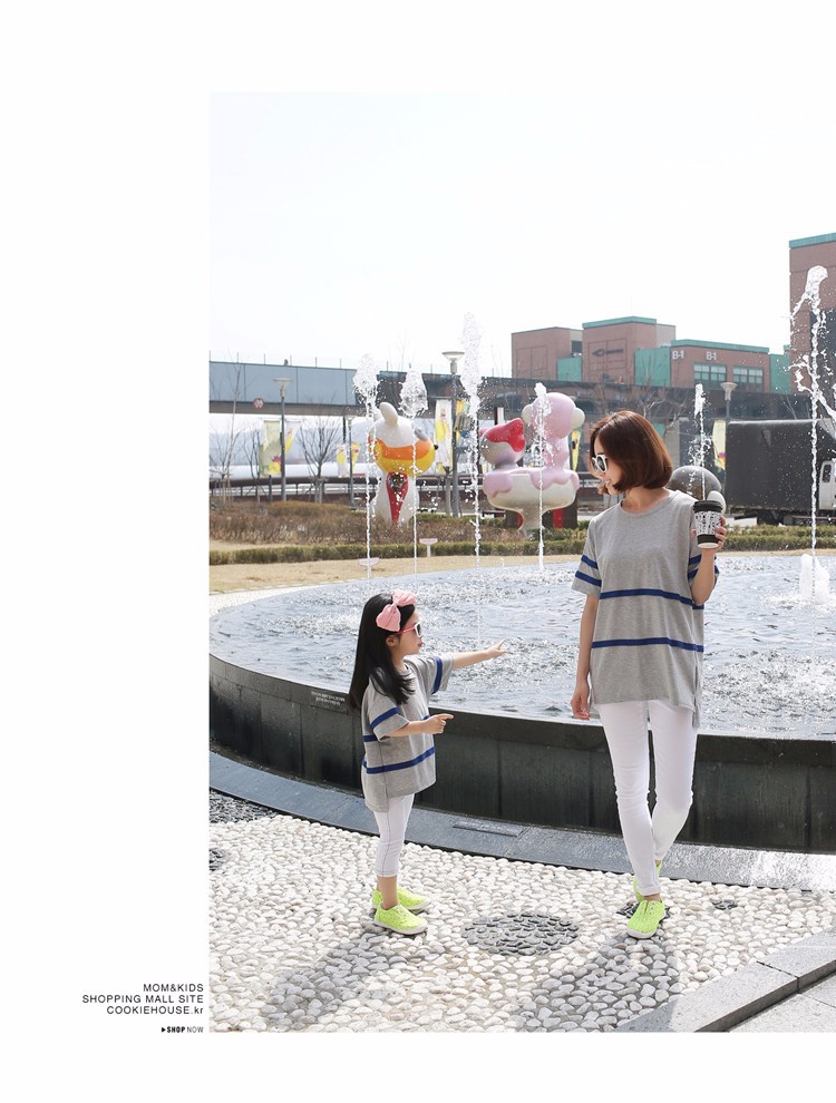 matching mother and daughter T-shirts 3