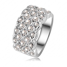 Unique Luxury Platinum Plated Engagement Rings With Austrian Crystals Saphire Rings Charm Jewelry Ri-HQ0062-b