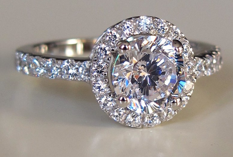 Discount moissanite wedding rings