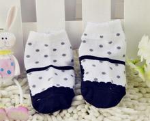 2015 Best Selling Cotton Dot Print sock Lovely Anti slip Shoes Design Socks 4 Colors