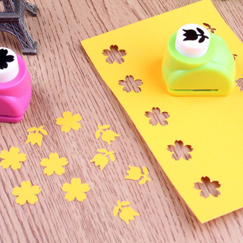 1 PCS Kid Child Mini Printing Paper Hand Shaper Scrapbook Tags Cards Craft DIY Punch Cutter