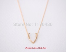 Fashion Deer Horn Antler Necklace Unique Animal Necklaces Minimalist Jewelry for Women Cute Pendant Tiny Necklace