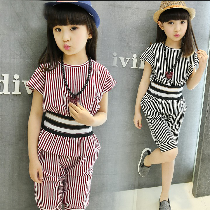 http://g02.a.alicdn.com/kf/HTB1ORmkIpXXXXc7XpXXq6xXFXXXR/2015-new-clothing-female-child-stripe-slim-waist-knee-length-pants-set-child-fashion-twinset-girls.jpg