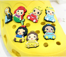 8 Types Cute Shoes Accessories Snow White Frozen Shoes Buckle Charms Mules Shoe Decoration Wrisband Christmas Gift