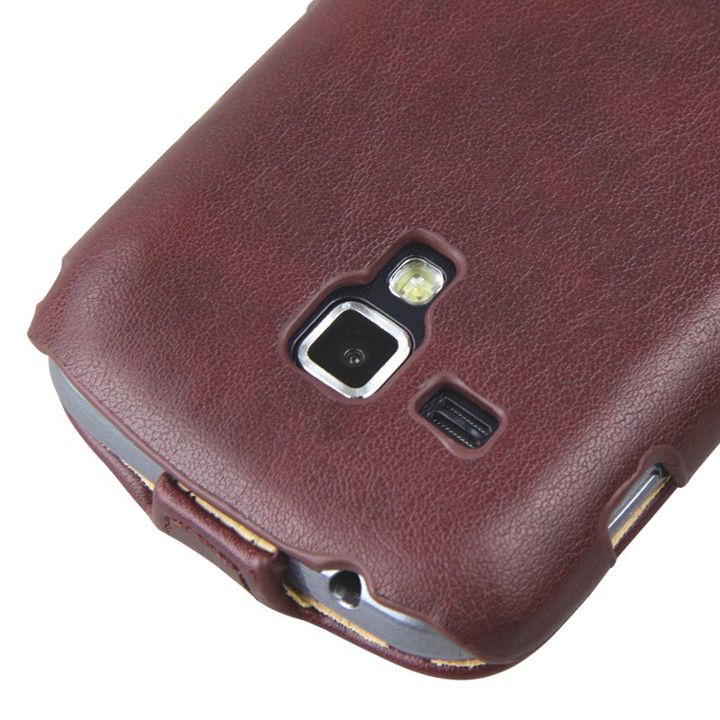 Maroon(12)
