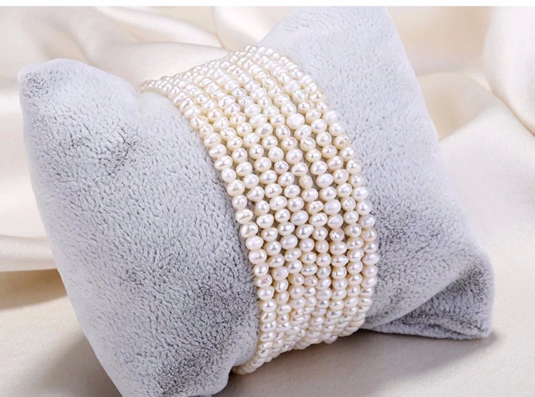 pearl statement bracelet (14)