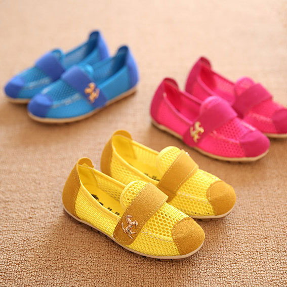 2015 New Design Horse Charm Kids Summer Mesh Hollow Sandals for Girls Boys Brand Wholesale Boys