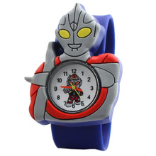 7 colores nueva venta caliente electrónicos digitales niños del cuarzo del silicón Ultraman Tiga superman Cartoon reloj del reloj con caja de reloj W157703