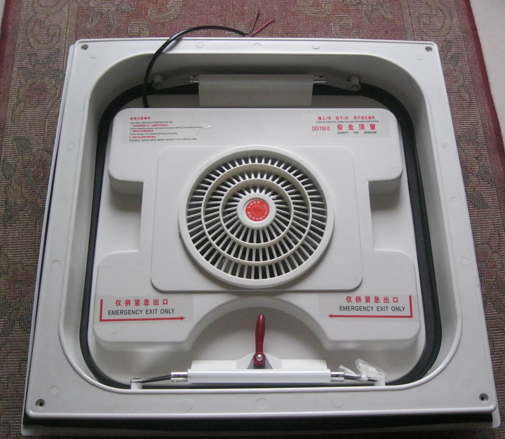 Bus Sunroof / saloon car sunroof / modified car sunroof with exhaust