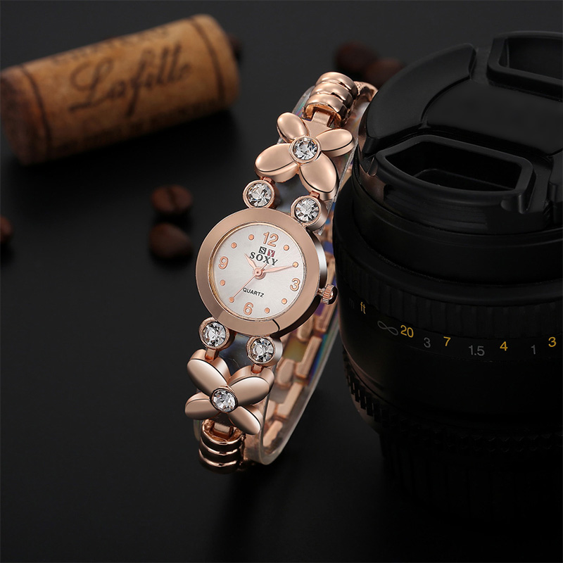 SOXY Brand Watch Women New Fashion Rose Gold Quartz Watch Luxury Rhinestone Bracelet Watches Hour Clock relojes relogio feminino