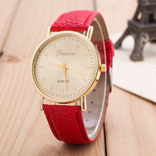 2016 Hot Sale Newest Fashion Geneva Dress PU Leather Gold Dial Women Watch Simplicity Quartz Clock