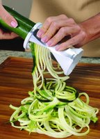 Novelty Households Veggetti Spiral Vegetable Cutter Slicer Veggies Healthy Spaghetti Cutter Kitchen Accessories Cooking Tools