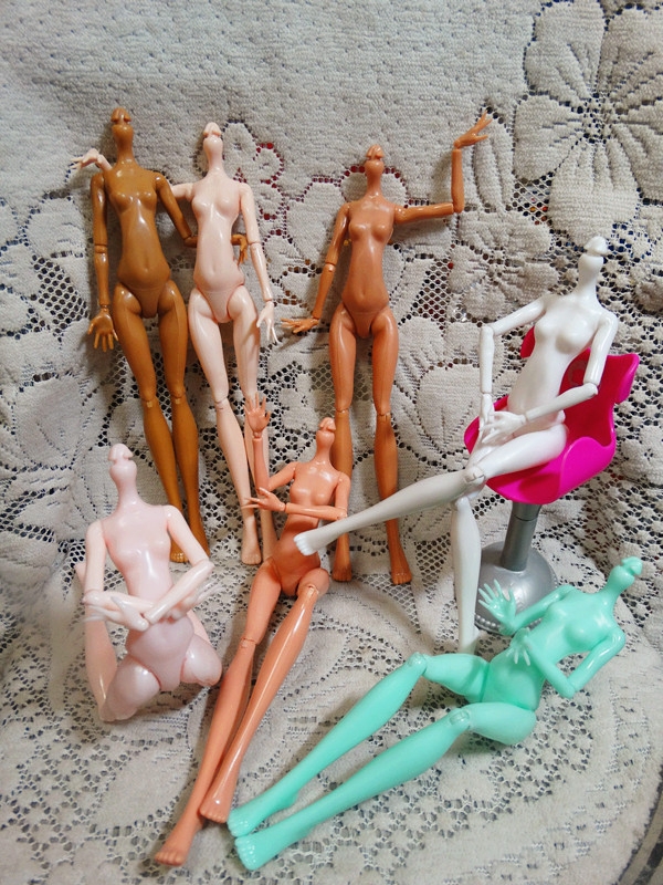 20pcs/lot High Imitation Demon Monster Dolls Naked Body Without Head For Doll DIY 7Color Fairytales Rotatable Joints Doll Bodies