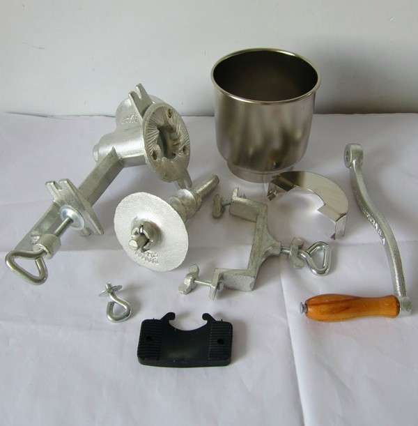 manual corn mill 9