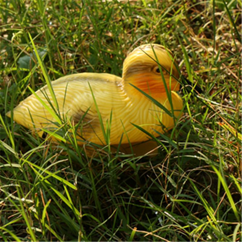 DECOY BABY DUCKLINGS 3 FLOATING DUCKS MALLARD PLASTIC ORNAMENTAL KOI FISH POND
