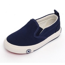 Free shipping 2015 spring children canvas shoes for girls boys children sneakers kid pedal lazy shoes