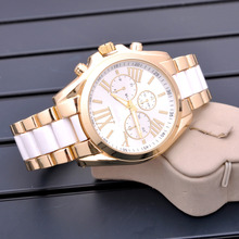 2015 recién llegado de lujo reloj de la marca waistwathch los relojes de moda de aleación nueva Casual mujeres reloj de cuarzo