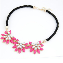 2015 New Fashion Gold Chain Choker Vintage Rhinestone Bib Statement Necklaces Pendants Women Jewelry Gift Flowers