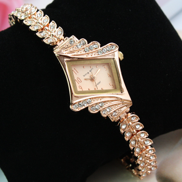 Rose Gold Fashion Premium Women s Business Diamond Bracelet Watch Women Luxury Casual Steel Quartz Watches