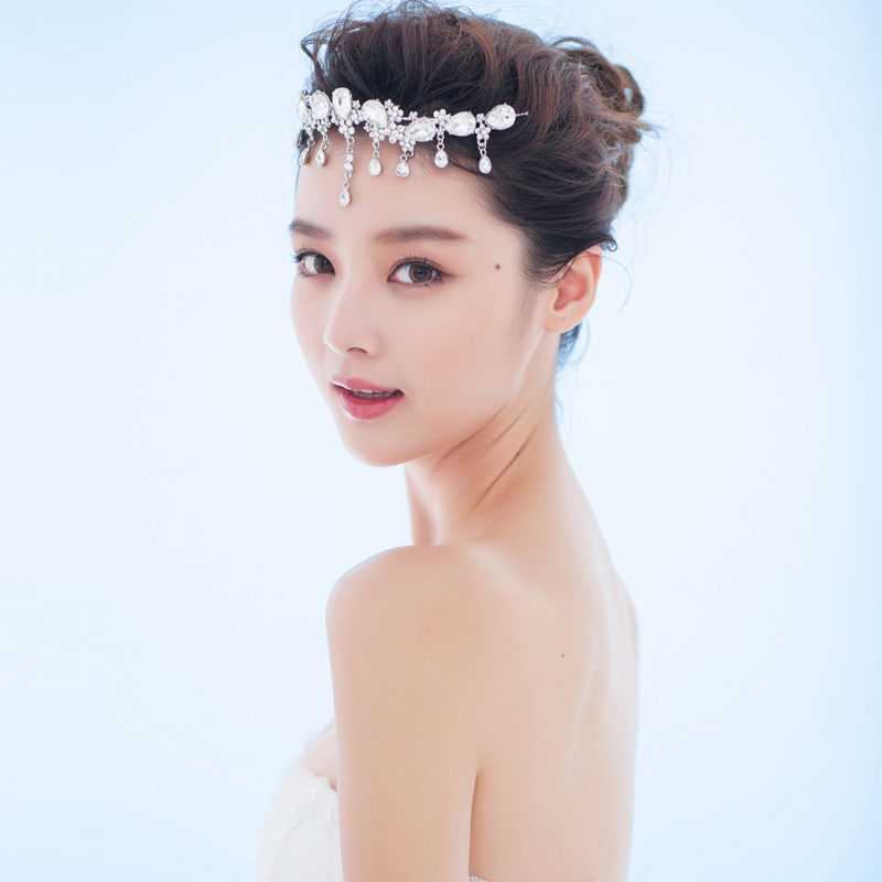 The new Korean Princess Diamond Crown feng shui wedding tiara bridal ... - Pour-flowers-decorated-cinnabar-The-new-Korean-Princess-Diamond-Crown-feng-shui-wedding-tiara-bridal-frontlet