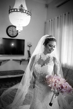 Latest Style High Neck Sheer Tulle Back Mermaid Beaded Lace Wedding Dress Bridal Gown Size 4