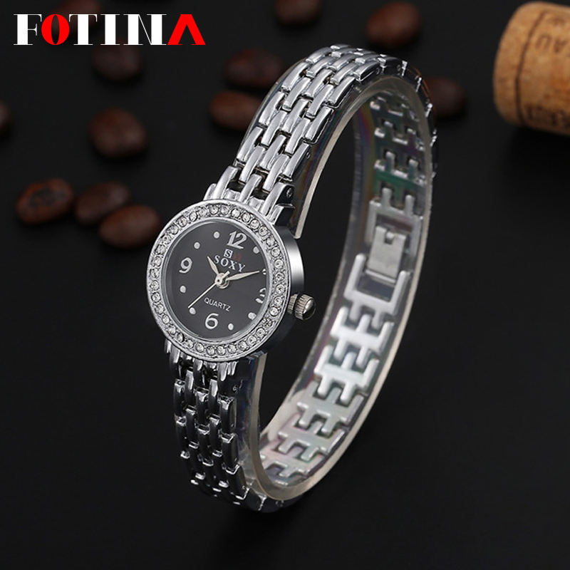 New Fashion Casual Clock Silver Bracelet Watch Women Rhinestone Watches Ladies Elegant Quartz Watch Women Silver Wristwatch
