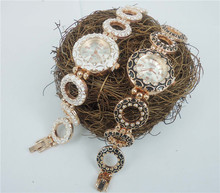 High Quality Rhinestone Quartz Women s Watch 1 Pc Retail Ladies Zinc Alloy Bracelet Watches In