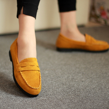 Spring Summer 2016 New Doug Shoes Ladies Fashion Nubuck Leather Driver Flat Shoes Loafers Plus Size Woman Neon Boat Shoes Women