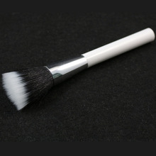 187 Duo Fibre Face Stipple Brush Multipurpose Makeup Brush For Foundation Powder Blusher