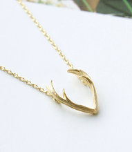 2016 New Fashion Deer Horn Antler Necklace Unique Animal Necklaces Minimalist Jewelry for Women Tiny Cute Pendant Necklace -N056