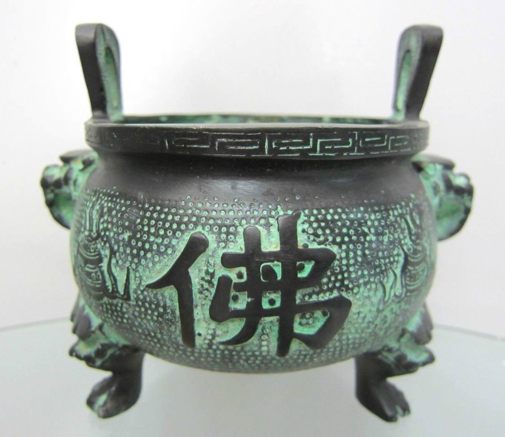 Chinese bronze pot Incense Burners Dragon head Buddha Ming Dynasty old