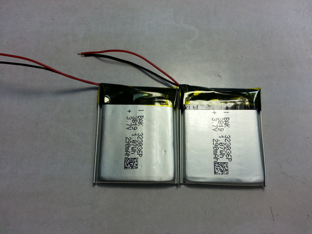 Learning machine built in lithium polymer battery 323036