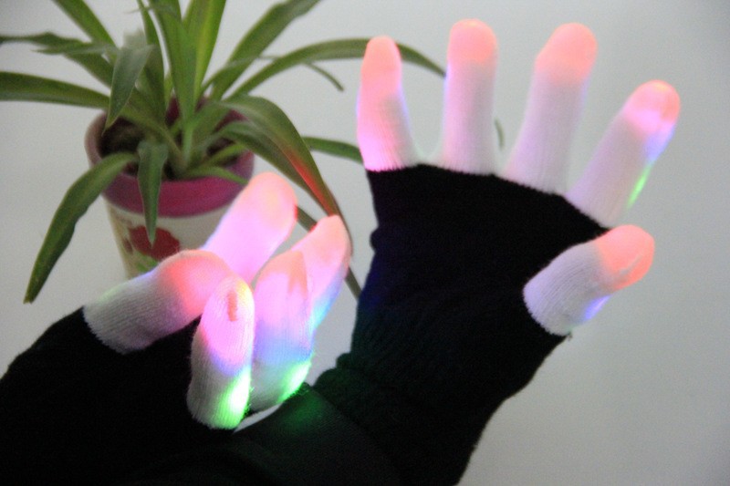 1375329404_2115862900