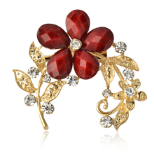 New Fashion Euro Gold Alloy Resin Female Brooch Flower shape jewelry mixed Rhinestone Women Brooch For Wedding Free shipping