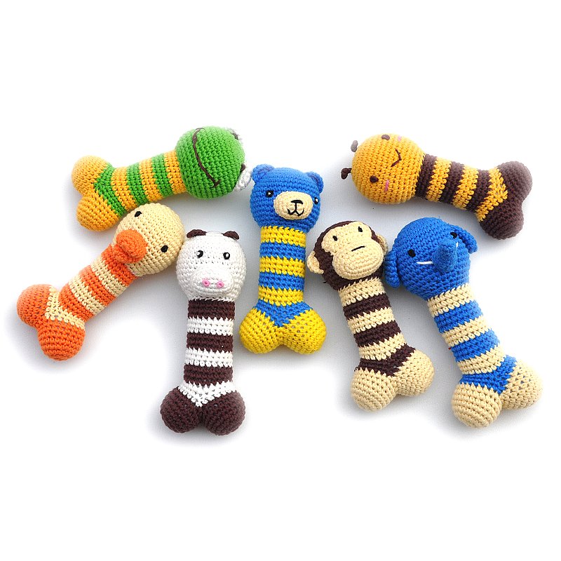 Вязанная игрушка для собаки Вязанная игрушка для собаки
