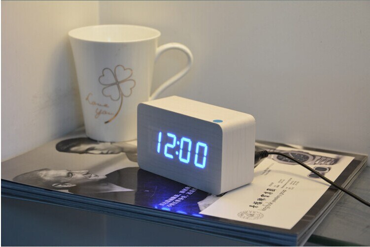 alarm clock 10