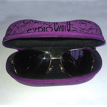 Hot Women Men Zipper Peanut Sunglasses Hard Case Portable Holder Protector Box