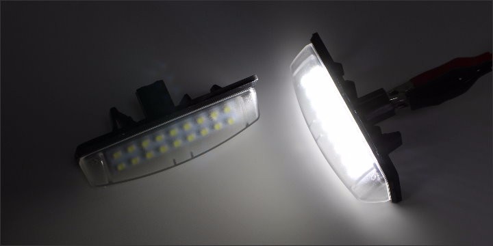 mercedes number plate light fault