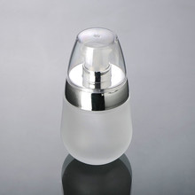 30ml frosted glass lotion bottle with silver press pump bottle