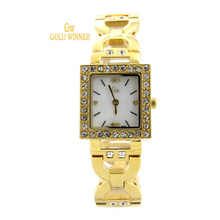 GOLD WINNER Brand Fashion Casual Diamond Watches Women Girls Square Shell Face Waterproof Quartz Watches Wristwatches