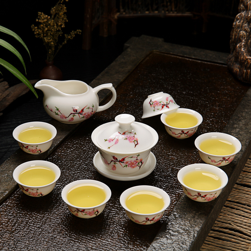 Free Shipping Tea Servic Gaiwan Tea Set 1 Ceramic Gaiwan 8 Bone China Tea Cups Mug