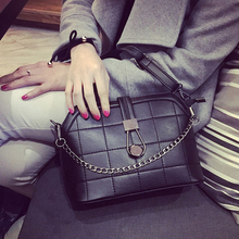 Women Fashion Female Posture Chain Shell Bag High Quality Fresh Soft Luxury Shoulder Messenger Bag Small Ladies Leather Handbag