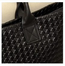 2015 HOT sale Women Handbag Special Offer PU Leather bags fashionable Women messenger bag Shoulder Crossbody